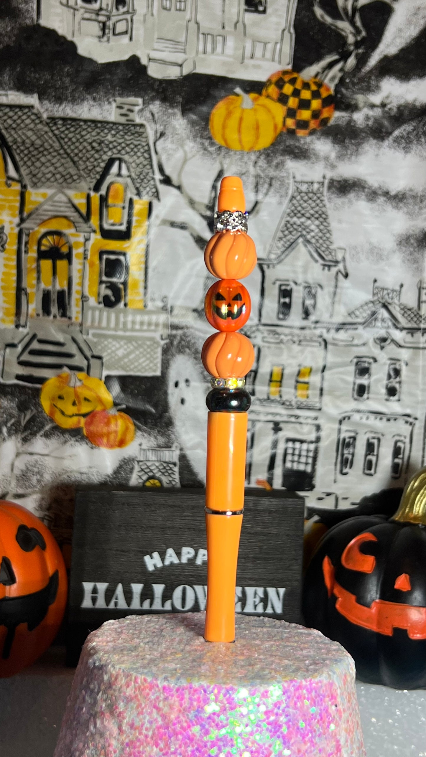 A: pumpkin beadable pen