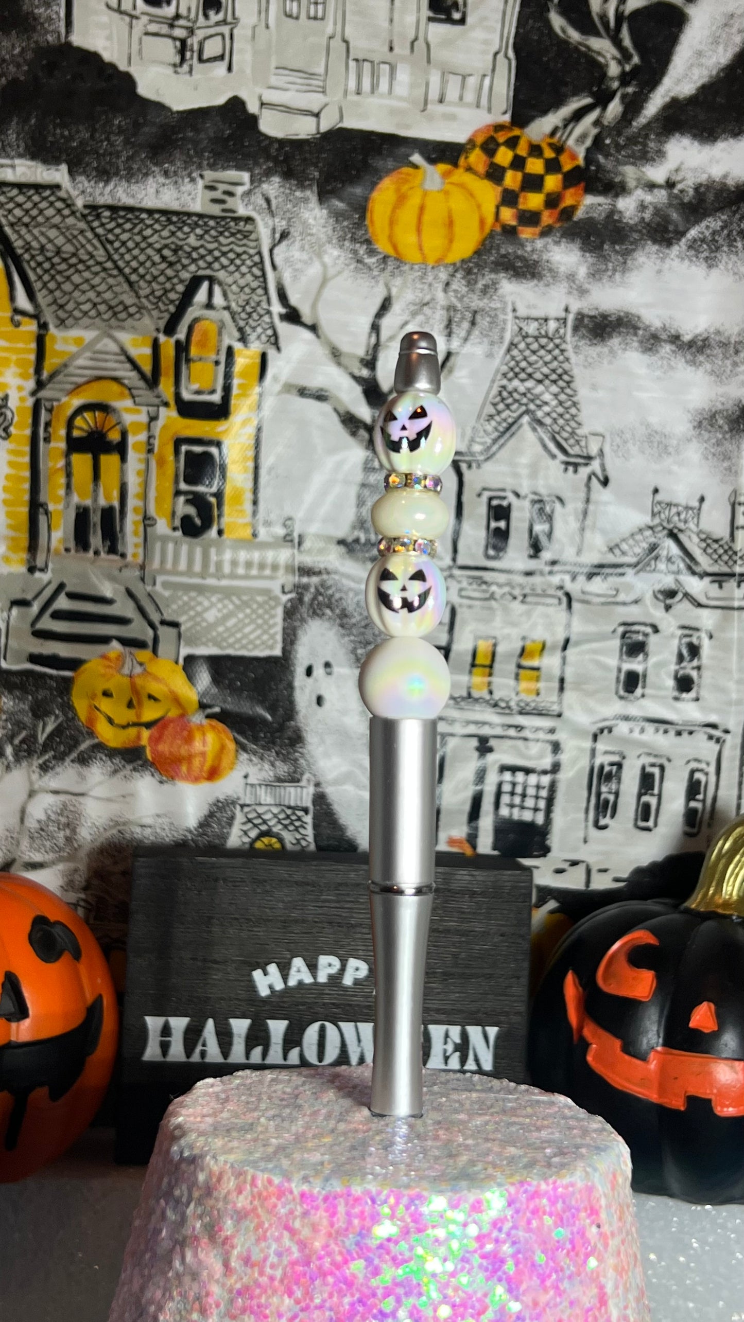 I: pumpkin beadable pen