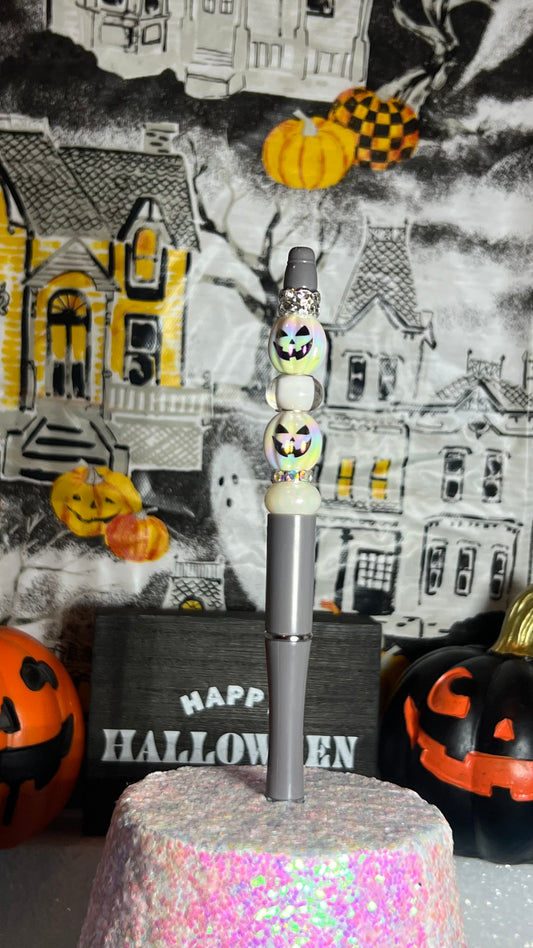J: pumpkin beadable pen